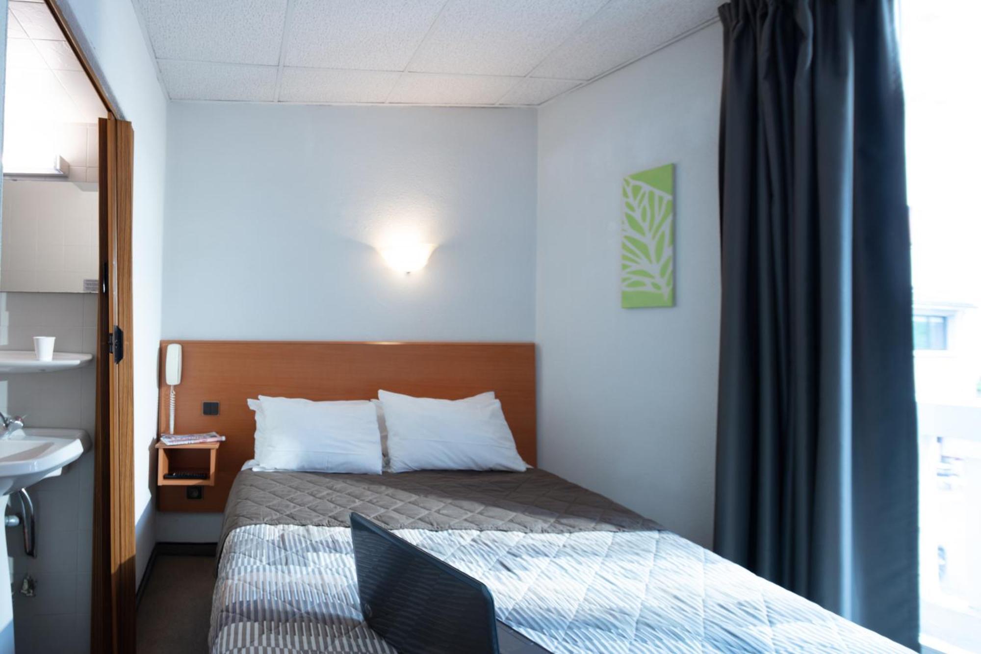 לורדה Hotel Compostelle מראה חיצוני תמונה