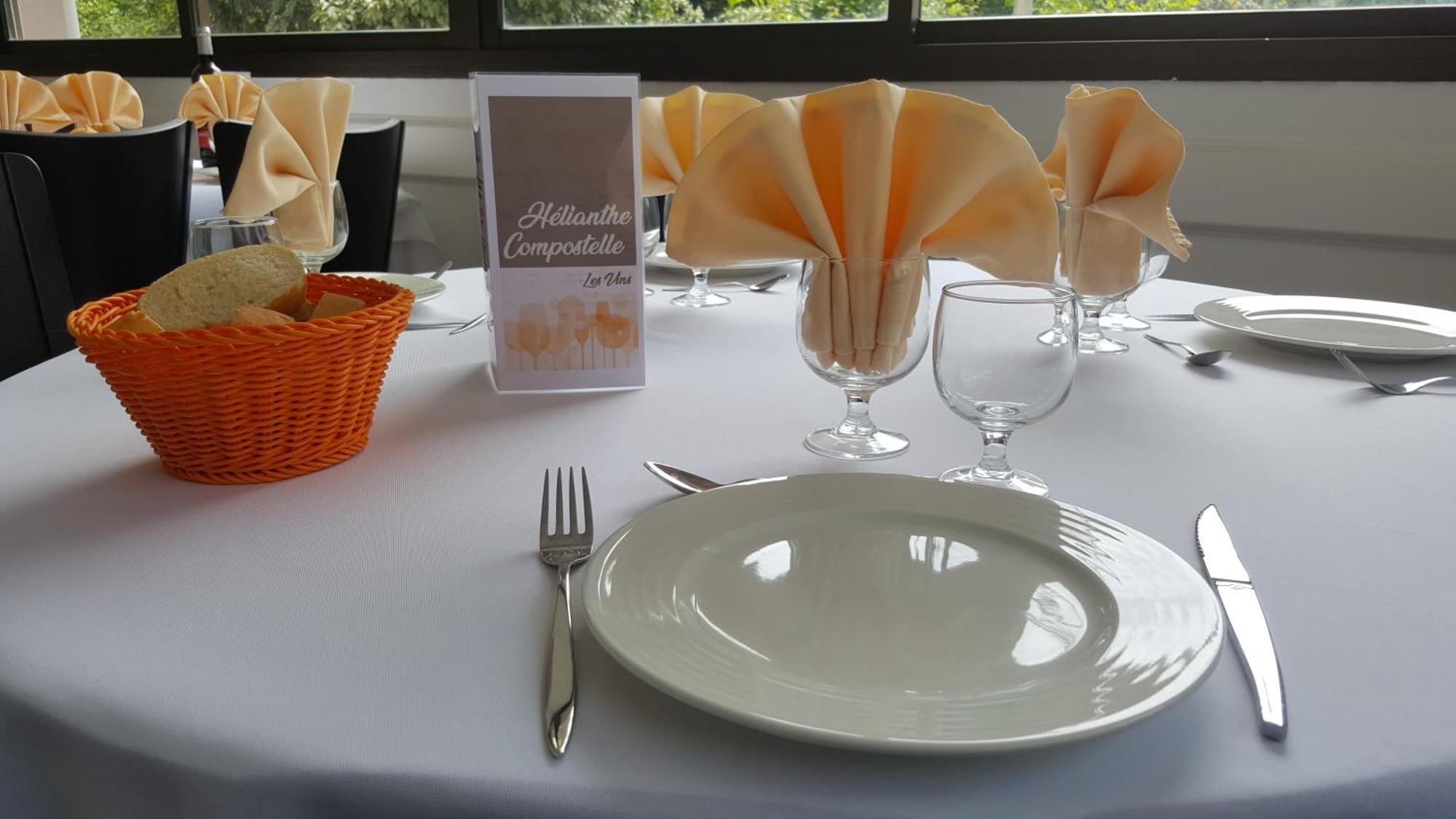 לורדה Hotel Compostelle מראה חיצוני תמונה