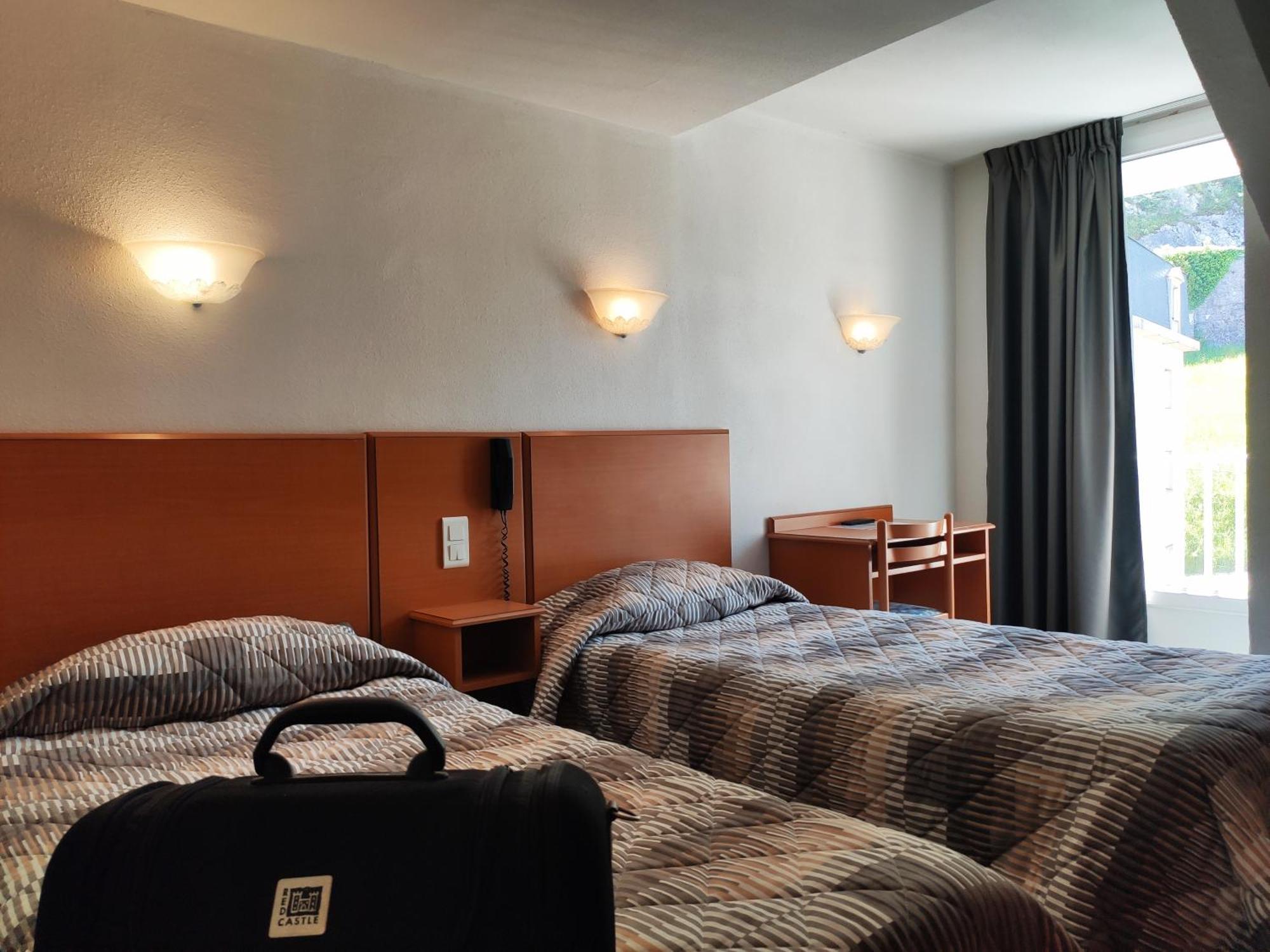 לורדה Hotel Compostelle מראה חיצוני תמונה