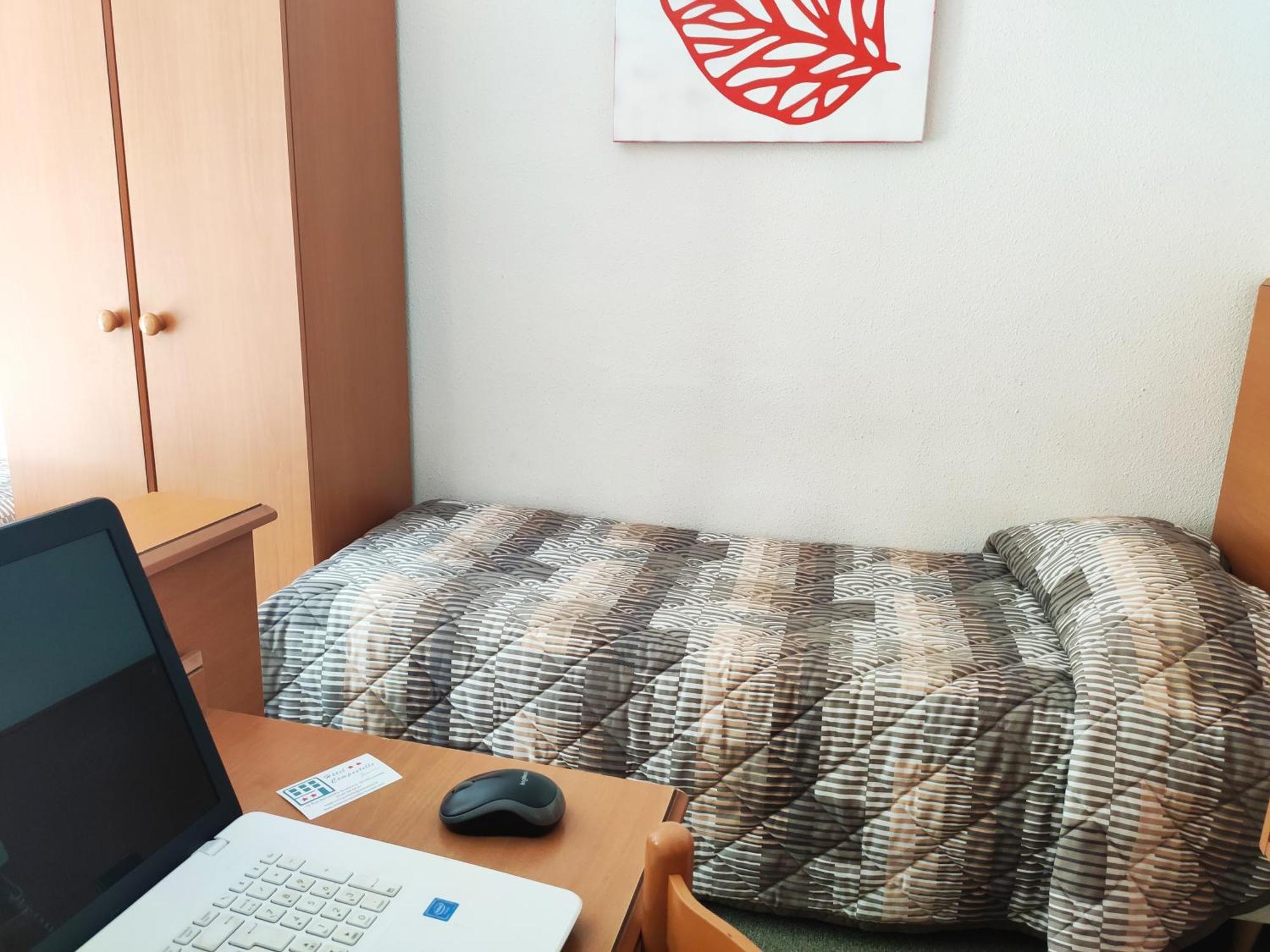 לורדה Hotel Compostelle מראה חיצוני תמונה