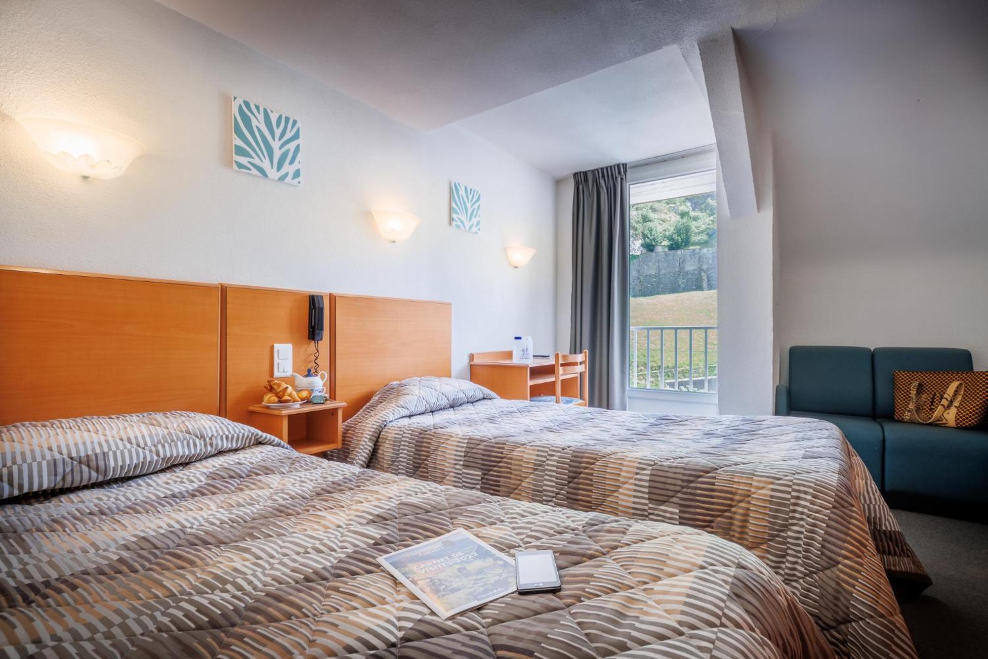 לורדה Hotel Compostelle מראה חיצוני תמונה